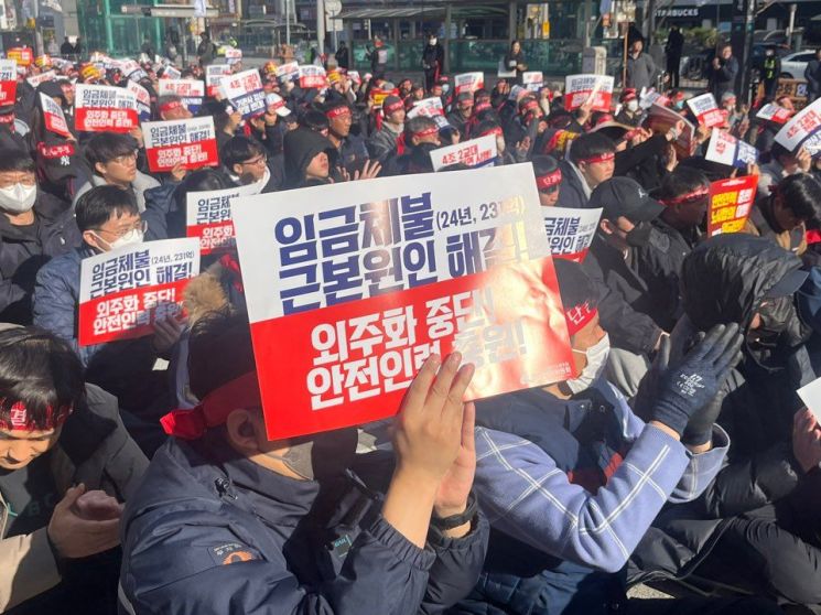 호남 철도노조, 무기한 총파업…“노동·임금·안전 지키자”
