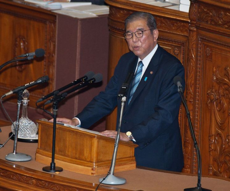 日이시바 "尹 한일관계 개선 노력, 훼손돼선 안돼"