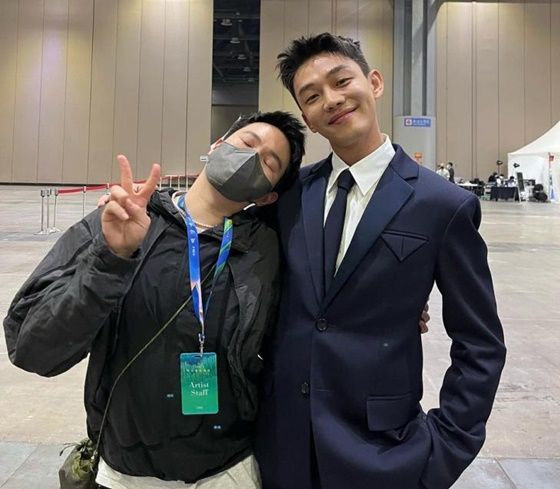 '유아인 지인' 헤어몬 "대마 강요로 흡연 시늉, 반성한다"