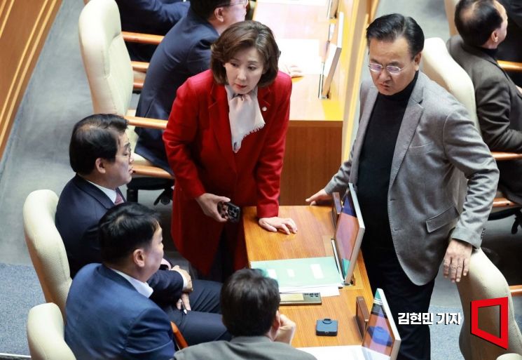 나경원 "선동정치 막아야…'소고기 촛불시위' 똑똑히 기억"