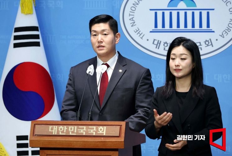 김재섭 "국힘, 대선 이기려면 尹과 결별해야"