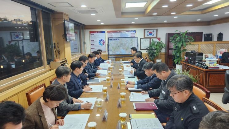 “시민의 안전을 지켜라” … 창원특례시, 동절기 민생안정·재난대책회의 개최