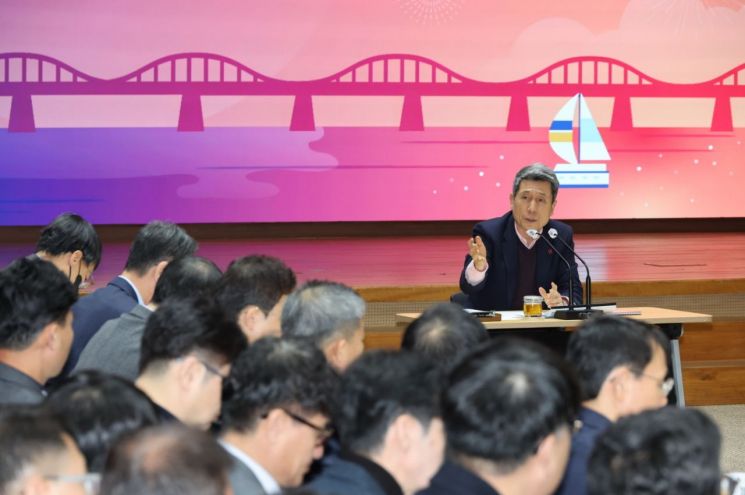 “시민만 바라보며 흔들림 없는 시정 추진”… 이강덕 포항시장