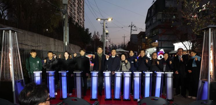 오승록 노원구청장, 경춘선 공릉숲길 빛의 거리 점등식 개최