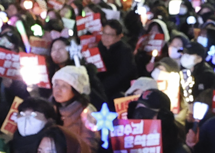 "임행도 부르고 다만세도 불러요"…K-팝도 이제는 '민중가요'