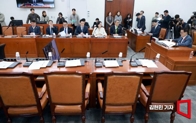 국민의힘 추천 헌법재판관 후보자도 "국회 몫, 임명하는 것이 취지에 부합"
