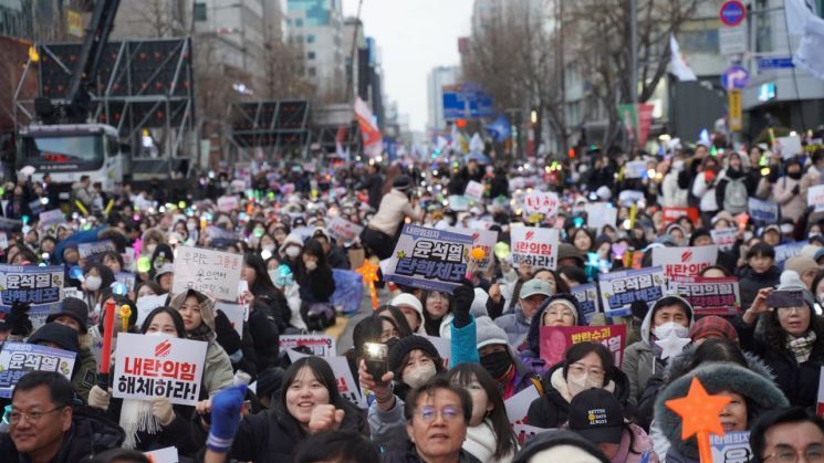“尹 12·3 비상계엄, 공포·수모”…광주서도 손배소