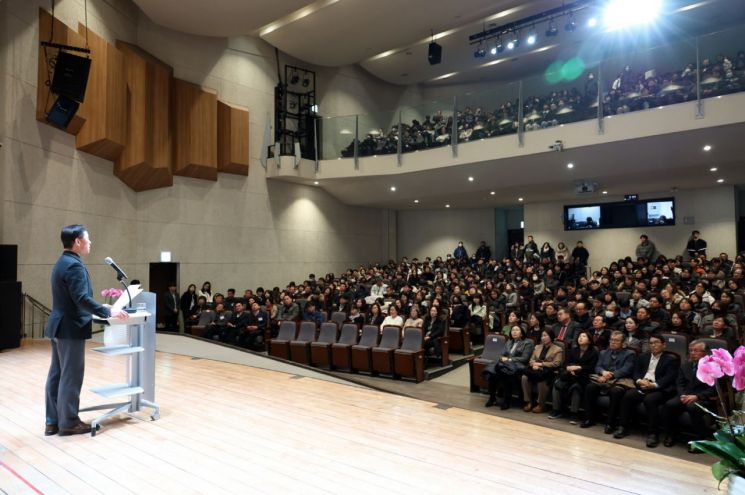 엄의식 구로구청장 권한대행 '구청장 역할' 제대로 수행