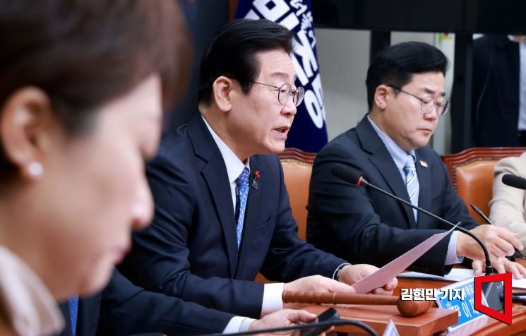 [포토] 이재명 "한 대행 거부권 남발 유감… 특검법 신속 공포하라"