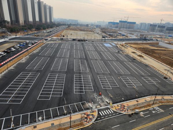 파주시, GTX 운정중앙역 인근에 조성한 임시 공영주차장. 파주시 제공