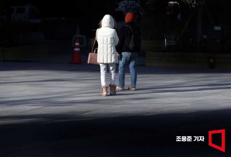 [포토] 양지바른 곳으로