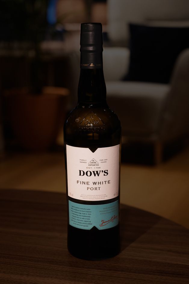 '다우 파인 화이트 포트(DOW's Fine White Port)'