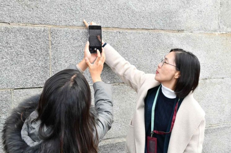 공무원상 대통령 표창에 6·25 유품 보존한 이재성 연구사
