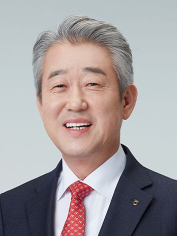 [신년사]강호동 농협중앙회장 "농업소득 3000만원 초석 다질 것…'경영비 절감·생산성 향상' 집중"
