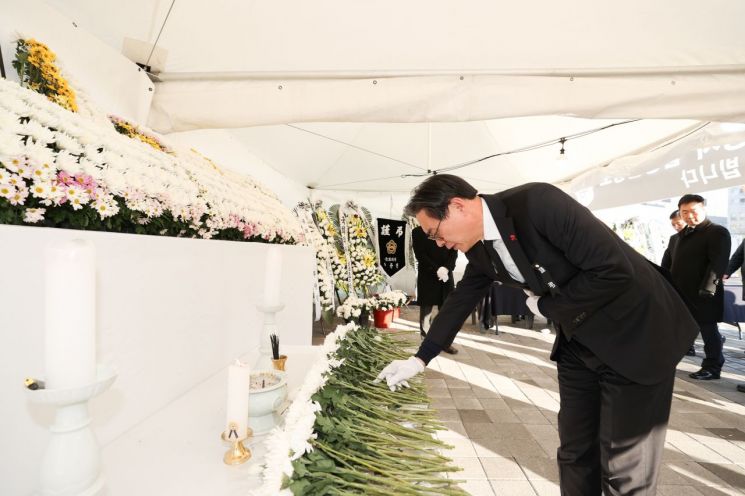 국세청, 제주항공 참사 피해자·유가족에 직권으로 부가세·종소세 등 납부기한 2년 연장