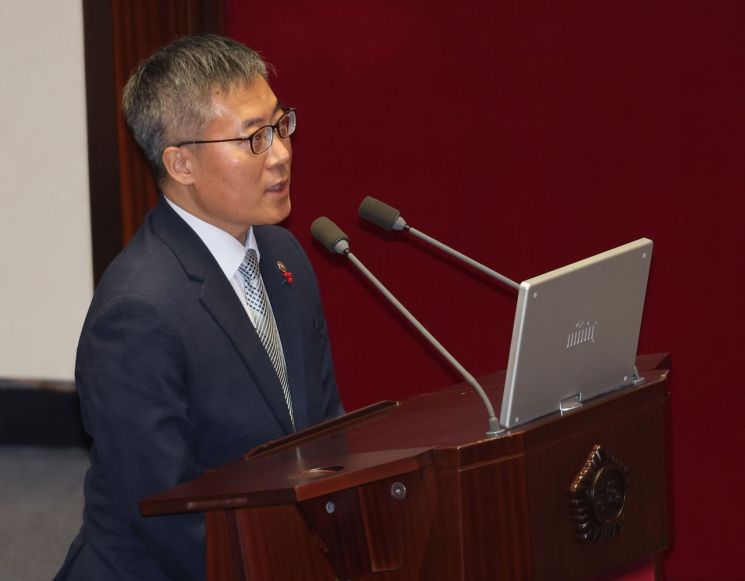 법무장관 대행 "경찰, 내란죄 수사권 있어…체포영장 정당"