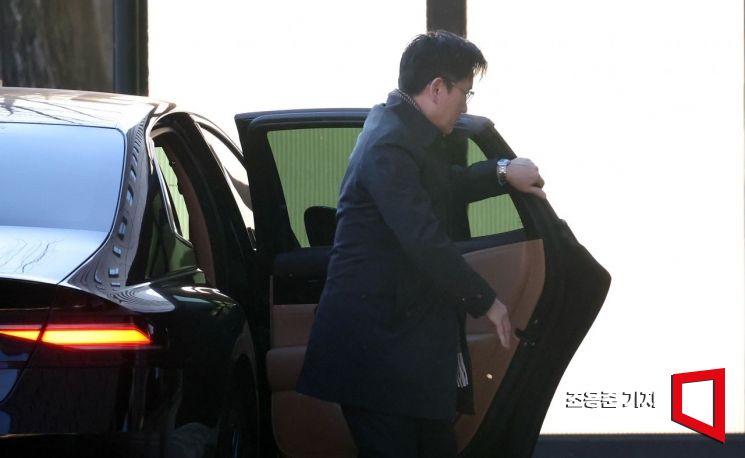 [포토] 출근하는 오동운 공수처장