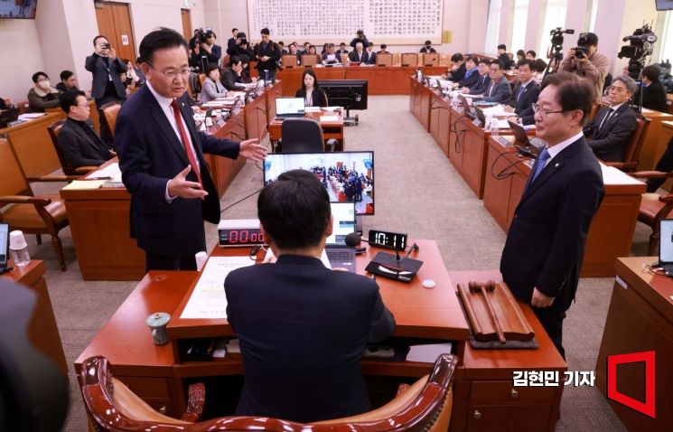 국회 법사위, 제3자 '내란특검법' 상정…與野 이번에도 공방