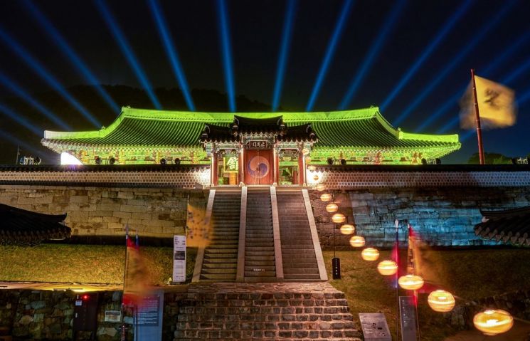 '문화누리카드 14만원·관광융자 500억'…문체부, 1조원 민생지원책 편다