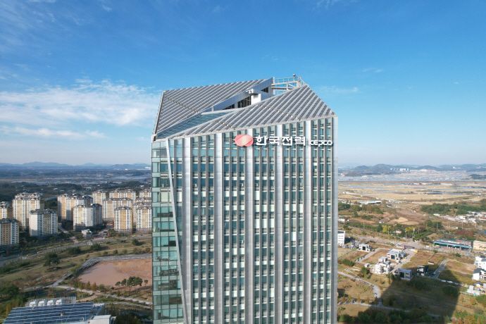 한전, 2분기 전기요금 동결…연료비조정단가 ㎾h당 '5원' 유지