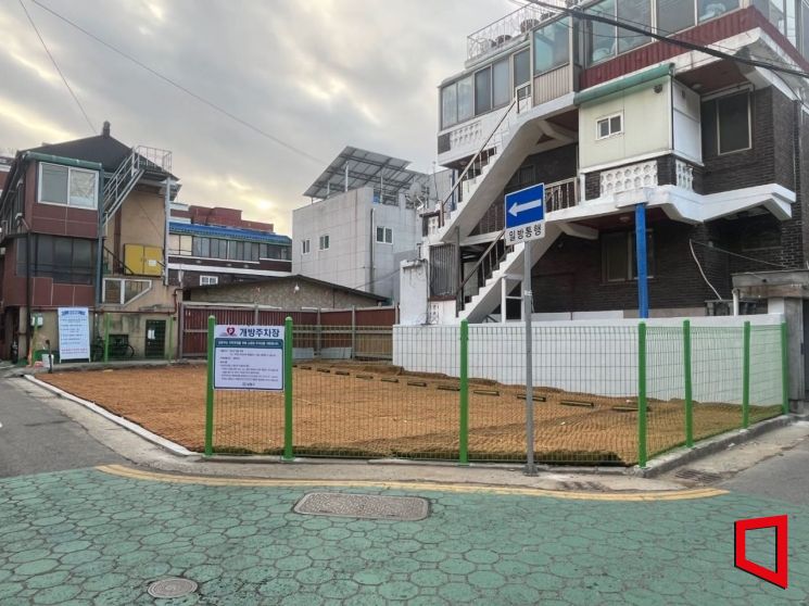 인천 남동구, 30년간 방치된 빈집 정비해 개방주차장 활용