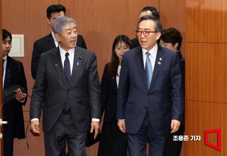 [포토] 한일외교장관회담 참석하는 조태열과 다케시
