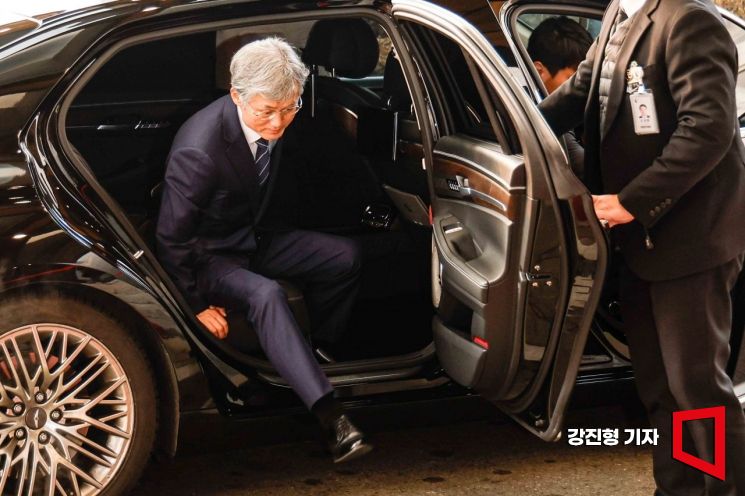 [포토] 조희대 대법원장, 서부지법 불법 점검 사태 방안 논의 대법관회의 개최