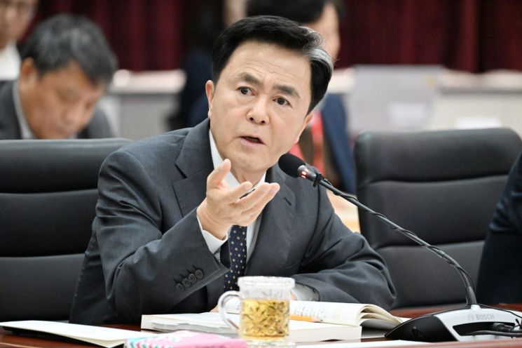 김태흠 충남지사