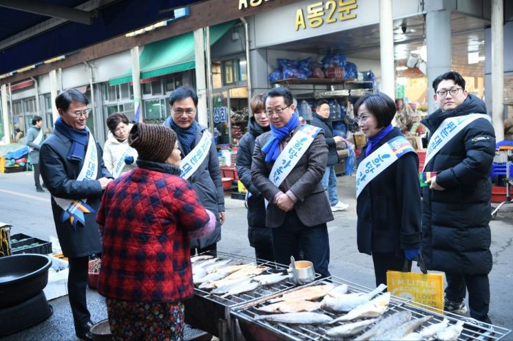 문금주, 설 맞아 민생현장 찾아 ‘민심 청취’