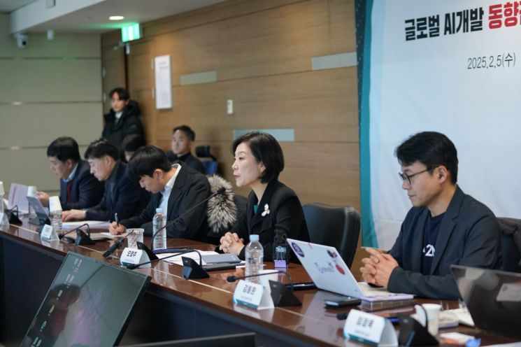 "민·관 투자로 GPU 확보시 한국판 딥시크 가능"