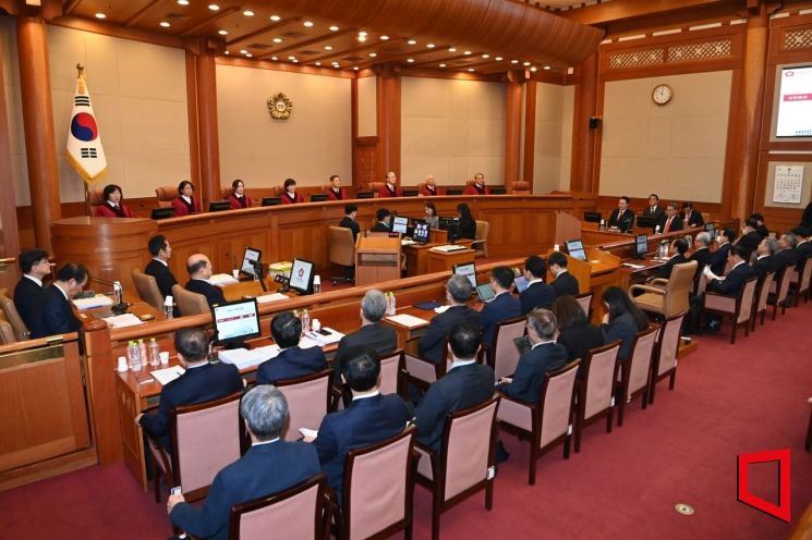 6일 오전 서울 종로구 헌법재판소에서 윤석열 대통령 탄핵심판 6차 변론이 열리고 있다. 2025.02.06 사진공동취재단