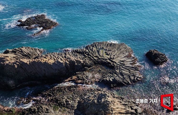 전망타워에서 내려다본 부채꽃 모양으로 펼쳐진 주상절리