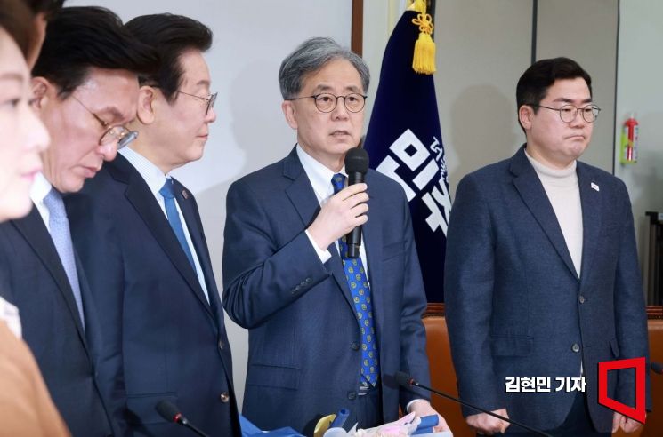 [포토] 인사말하는 김현종 외교안보 보좌관
