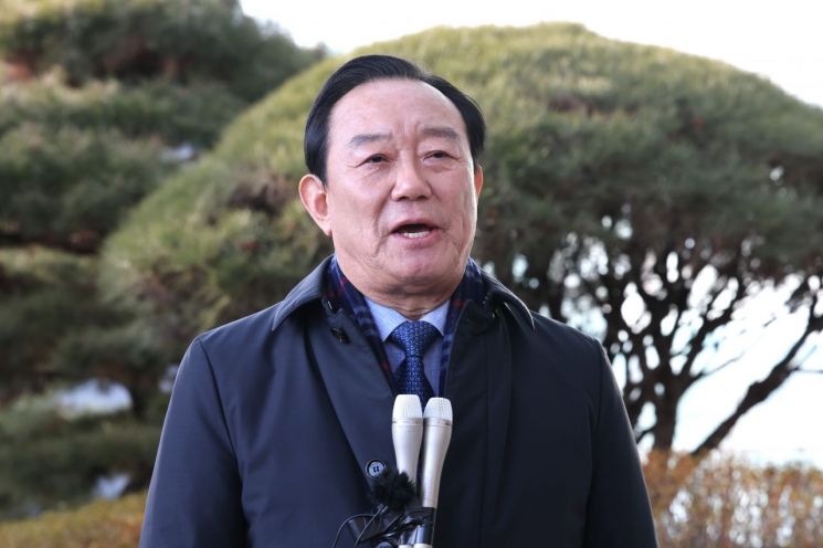 '뇌물수수 혐의' 송철호 전 울산시장 1심서 무죄 