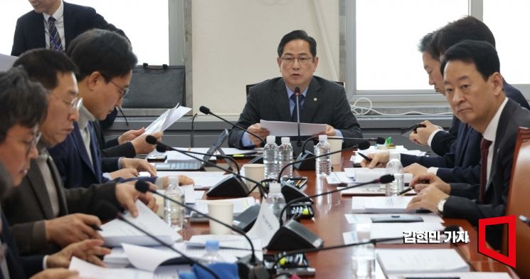 [조세 돋보기]'전체 3분의1' 조특법 논의…가지치기 최소화