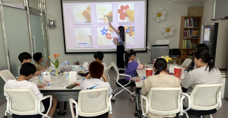 담양군 청소년상담복지센터는 ‘청소년동반자’ 프로그램 운영을 통해 심리·정서적 어려움 겪고 있는 청소년들을 지원하고 있다. 담양군 제공