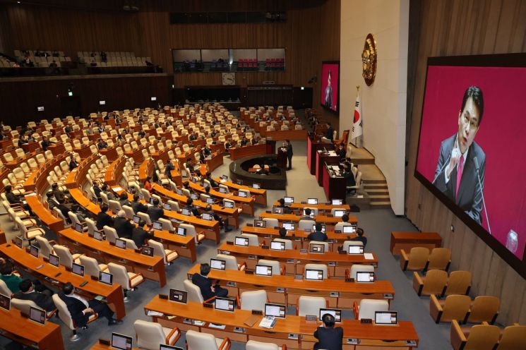 윤상현 "尹석방·조건부 핵무장" 발언…野 "전광훈당에 있어라" 반발