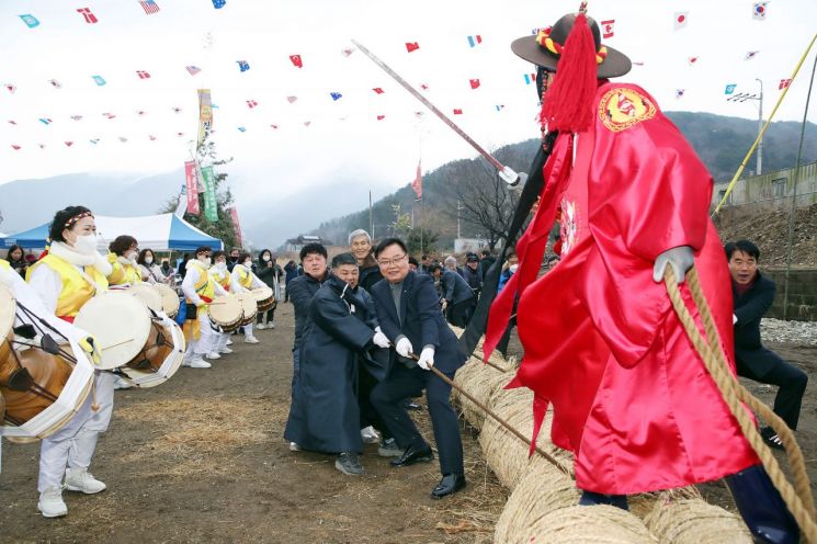 창원특례시, 제29회 진동큰줄다리기·달맞이 행사 개최