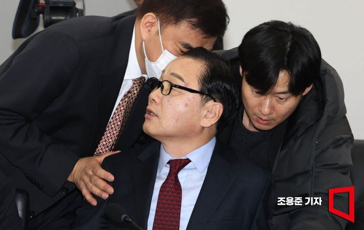 [포토] 대화하는 길기연 서울관광재단 대표