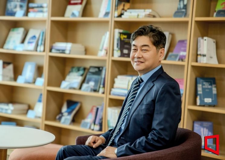 인천대학교 제4대 총장 후보자로 확정된 이인재 경제학과 교수. 인천대학교 제공