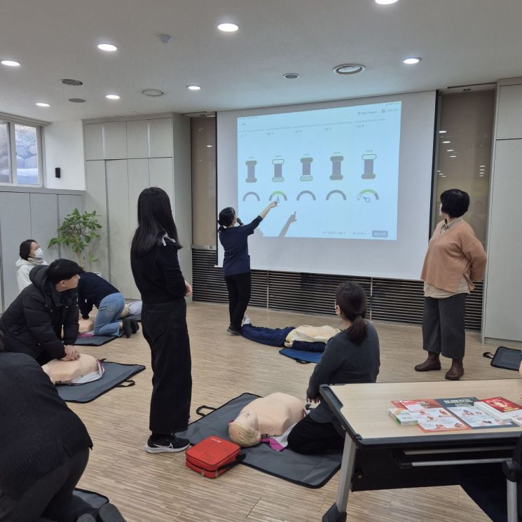 서초구, 응급처치 상설교육 확대