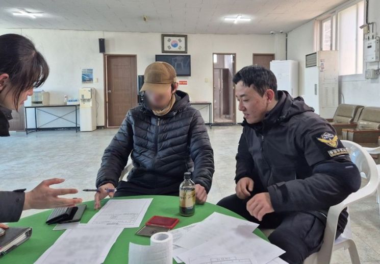 목포해경, 풍랑주의보 속 조업…양식장 관리선 16척 적발