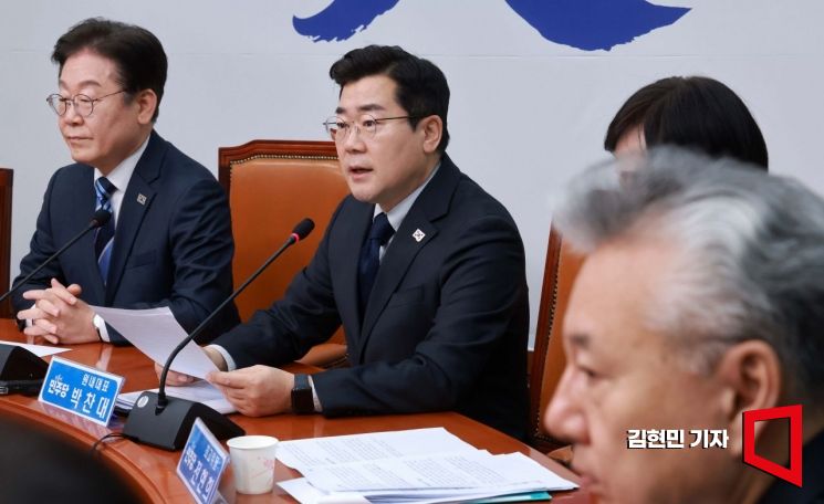 [포토] 박찬대 “명태균, 12·3 비상계엄 방아쇠…김건희 소환조사해야”