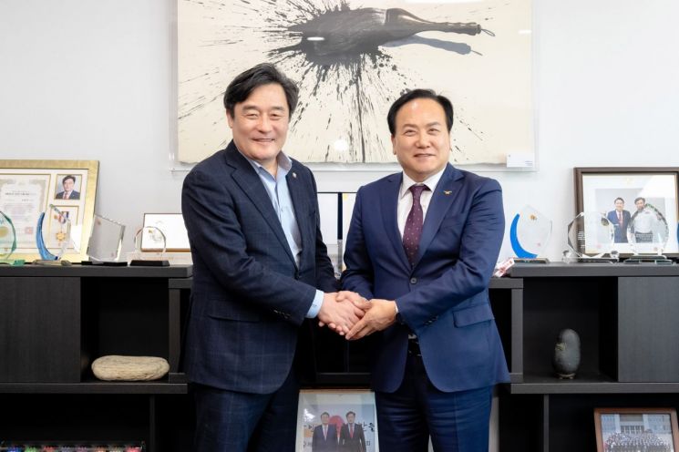 이권재 오산시장 "시민 민원편의 위해 오산세무서 신설 필요"