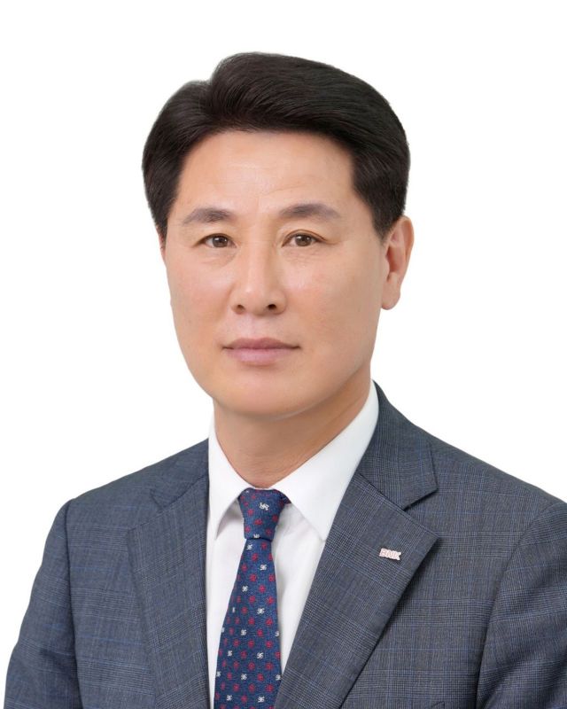 경남은행장 김태한 후보.