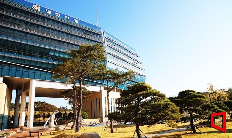 충남 당진시청 전경. /자료사진=당진시