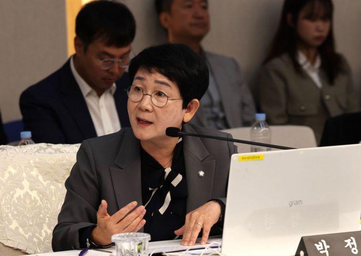 박정현 더불어민주당 의원. 연합뉴스