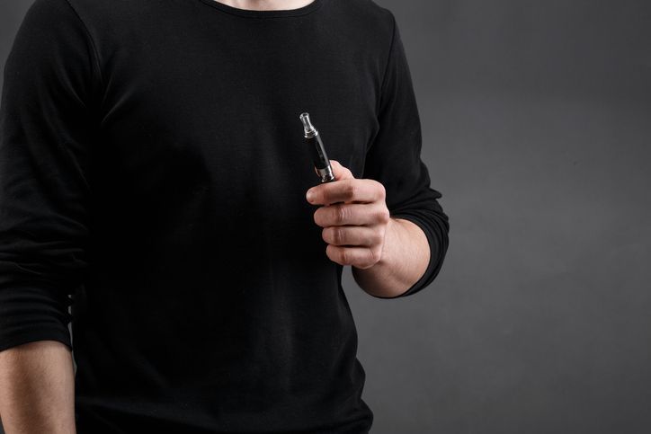 "담배 냄새 싫다"…흡연구역 외면하는 전자담배 이용자들