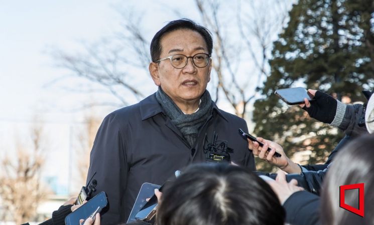 尹측 "계엄 당일 저녁이 김문수의 '별의 순간'…올곧은 충정"