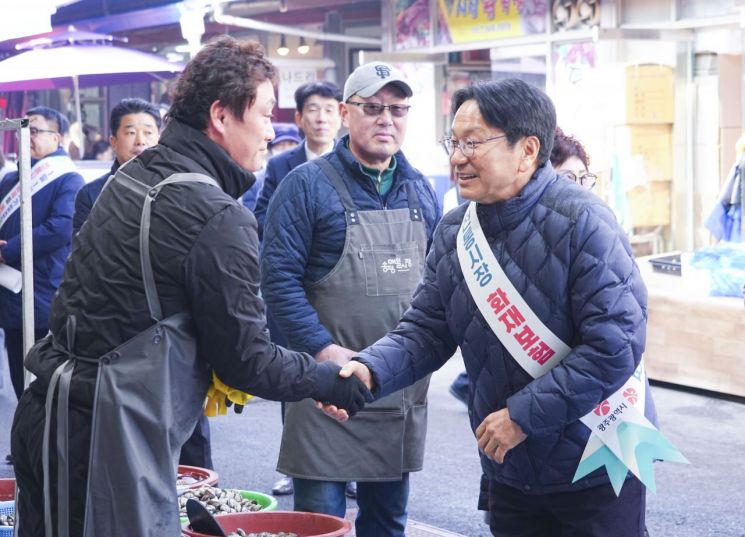 광주시, 534억 투입 ‘소상공인 온기’ 불어넣는다